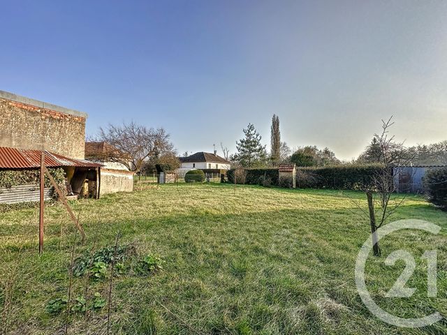 Maison à vendre - 3 pièces - 70 m2 - Clemont - 18 - CENTRE