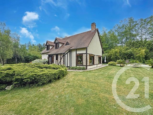 Maison à vendre - 7 pièces - 186,90 m2 - Nouan Le Fuzelier - 41 - CENTRE