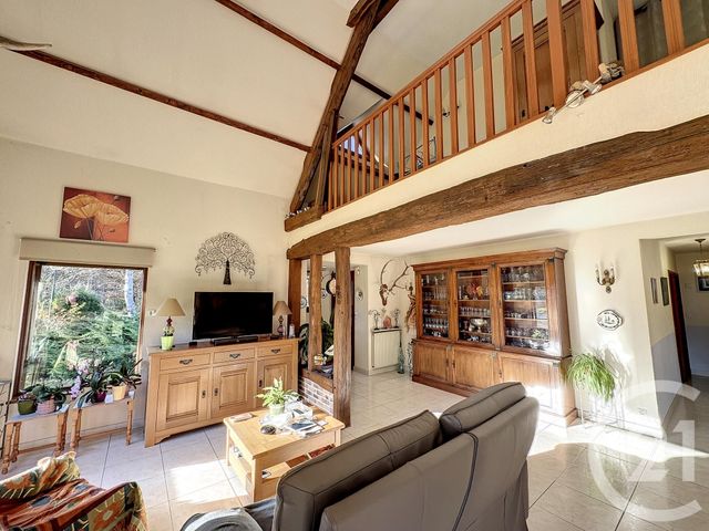 Maison à vendre - 7 pièces - 186,90 m2 - Nouan Le Fuzelier - 41 - CENTRE