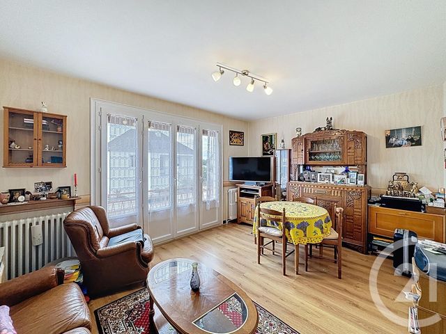 Maison à vendre - 3 pièces - 73 m2 - Nouan Le Fuzelier - 41 - CENTRE