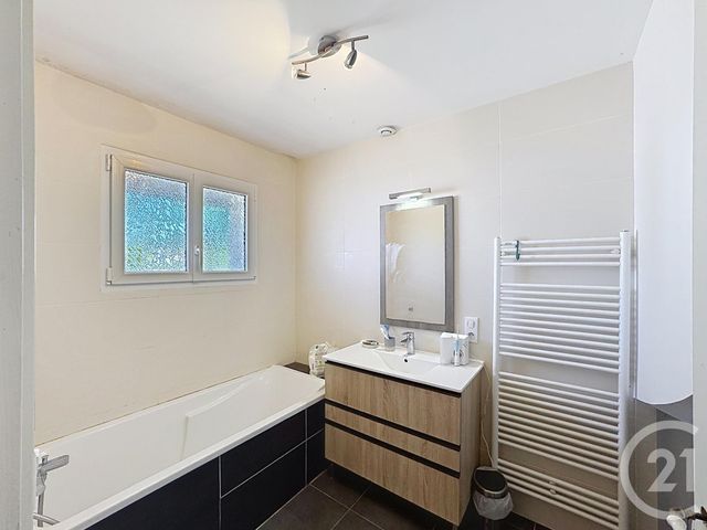 Maison &agrave; vendre - 7 pi&egrave;ces - 165 m2 - Vouzon - 41 - CENTRE