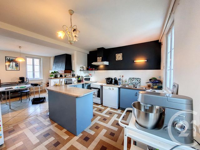 Maison &agrave; louer - 3 pi&egrave;ces - 94 m2 - Vannes Sur Cosson - 45 - CENTRE