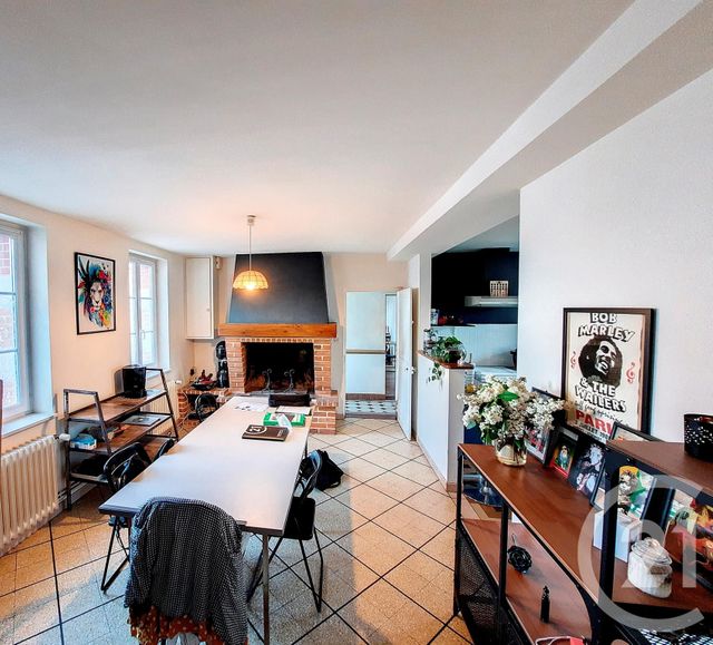 Maison &agrave; louer - 3 pi&egrave;ces - 94 m2 - Vannes Sur Cosson - 45 - CENTRE