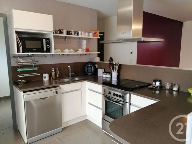 Maison à louer - 3 pièces - 93 m2 - La Ferte Beauharnais - 41 - CENTRE