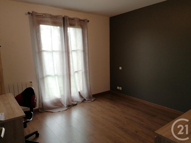 Maison à louer - 3 pièces - 93 m2 - La Ferte Beauharnais - 41 - CENTRE