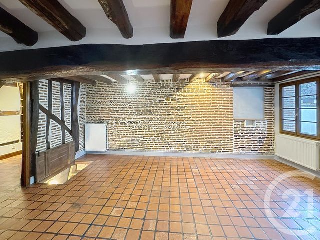 Maison &agrave; vendre - 5 pi&egrave;ces - 187 m2 - Vouzon - 41 - CENTRE