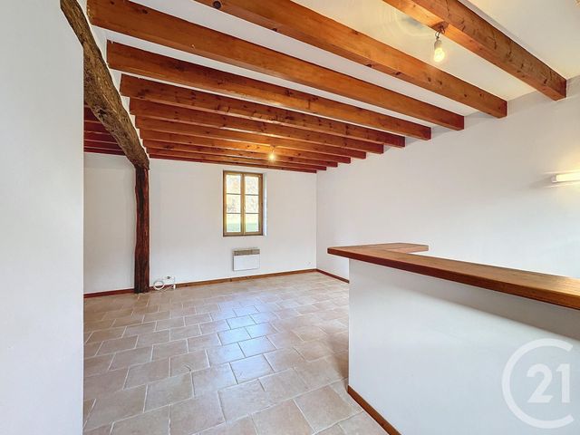 Maison &agrave; louer - 3 pi&egrave;ces - 61 m2 - Sennely - 45 - CENTRE