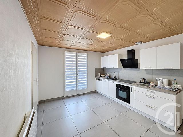 Maison &agrave; louer - 6 pi&egrave;ces - 116,14 m2 - Lamotte Beuvron - 41 - CENTRE