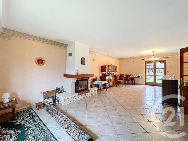 Maison &agrave; vendre - 5 pi&egrave;ces - 126,10 m2 - Clemont - 18 - CENTRE