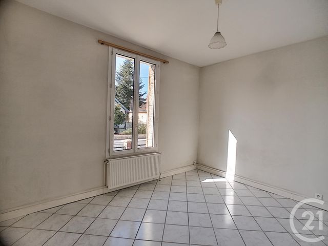 Maison &agrave; louer - 3 pi&egrave;ces - 50 m2 - Lamotte Beuvron - 41 - CENTRE