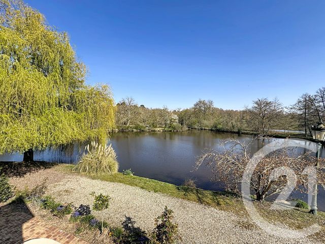 Maison &agrave; vendre - 9 pi&egrave;ces - 222,40 m2 - Clemont - 18 - CENTRE