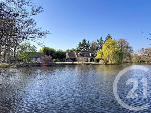 Maison &agrave; vendre - 9 pi&egrave;ces - 222,40 m2 - Clemont - 18 - CENTRE