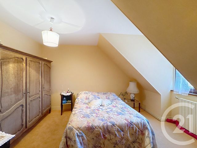 Maison &agrave; vendre - 9 pi&egrave;ces - 222,40 m2 - Clemont - 18 - CENTRE