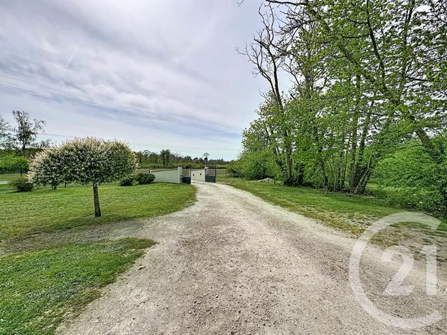 Maison &agrave; vendre - 6 pi&egrave;ces - 176 m2 - Vouzon - 41 - CENTRE