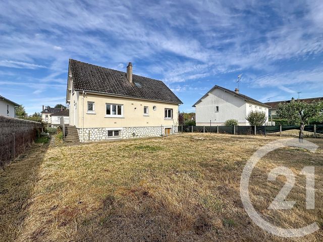 Maison &agrave; louer - 6 pi&egrave;ces - 127,65 m2 - Lamotte Beuvron - 41 - CENTRE