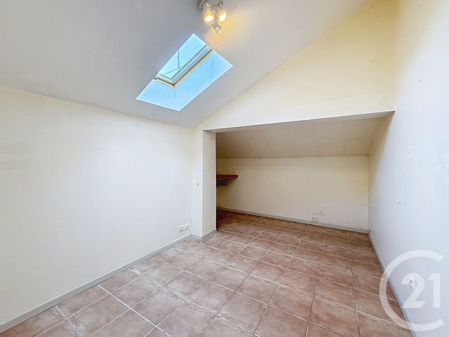 Maison &agrave; vendre - 9 pi&egrave;ces - 157,40 m2 - Vouzon - 41 - CENTRE