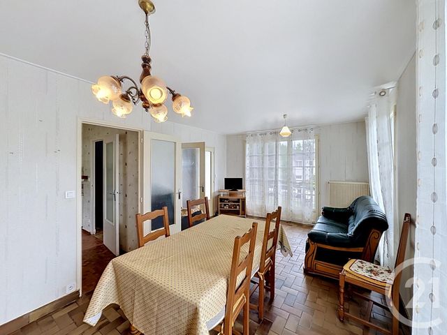 Maison &agrave; vendre - 4 pi&egrave;ces - 70,80 m2 - Nouan Le Fuzelier - 41 - CENTRE