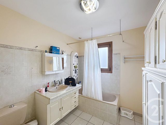 Maison &agrave; vendre - 7 pi&egrave;ces - 198 m2 - Neung Sur Beuvron - 41 - CENTRE